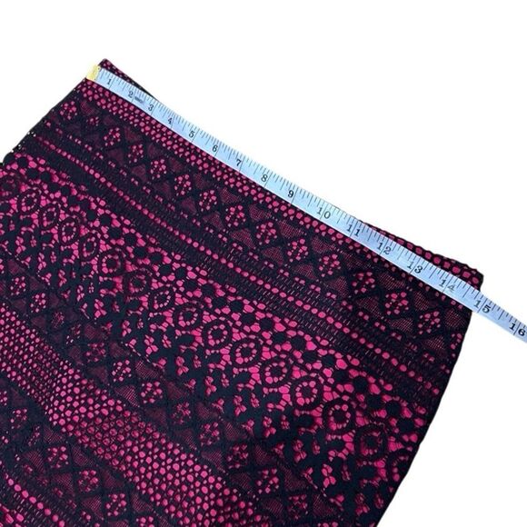New York and Company 7th Avenue Pink and black lace pencil skirt Size 4 - Picture 11 of 14